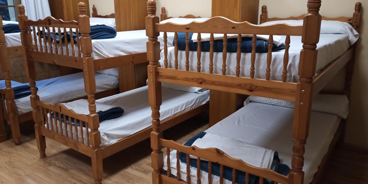 Albergue Pirenarium Sabiñánigo Buitenkant foto
