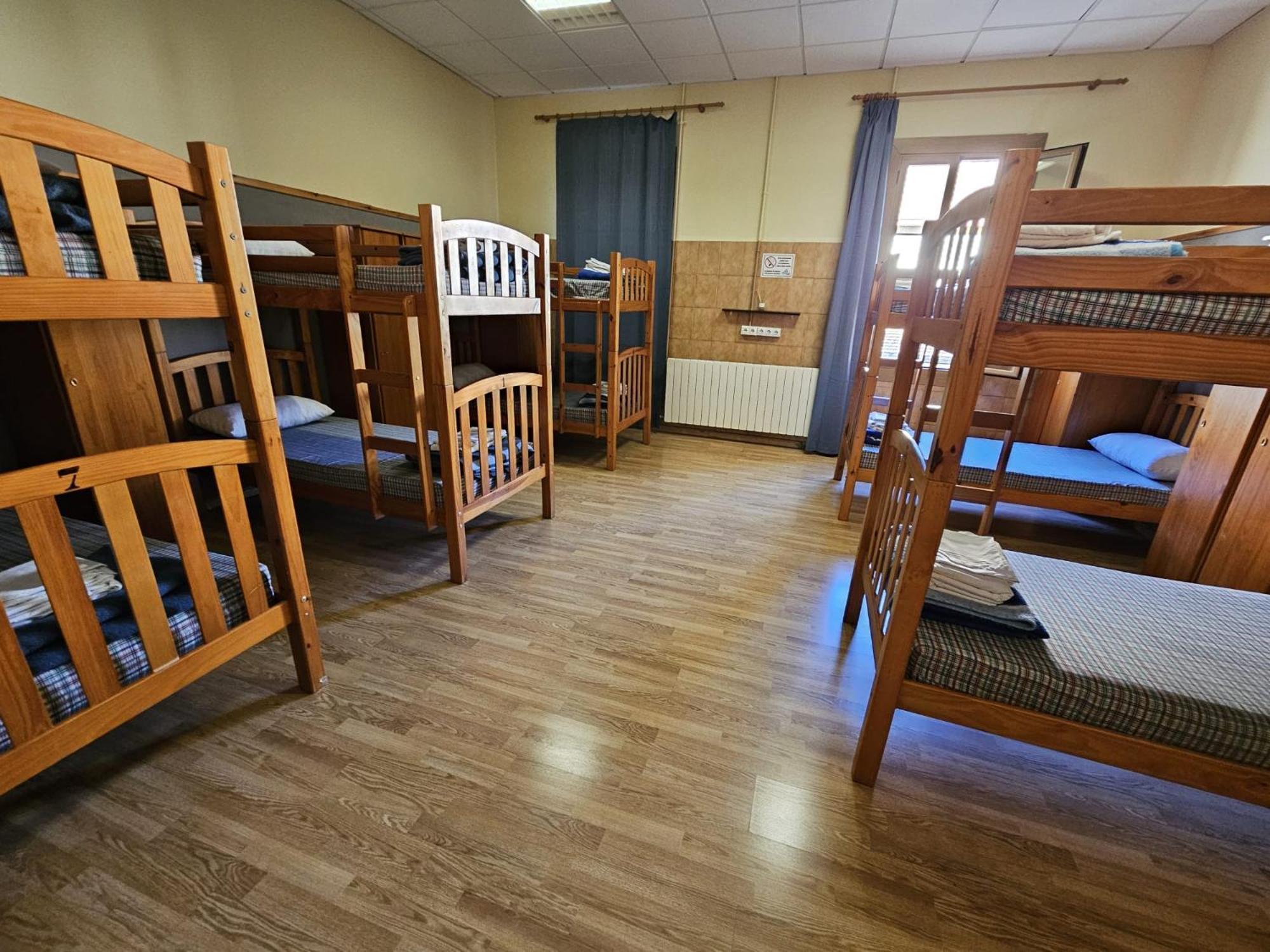 Albergue Pirenarium Sabiñánigo Buitenkant foto