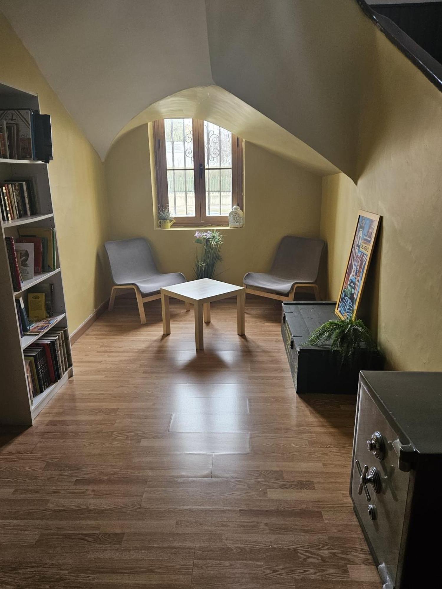 Albergue Pirenarium Sabiñánigo Buitenkant foto